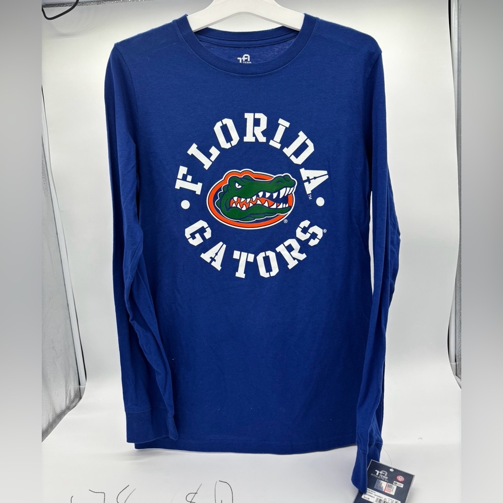 Florida gators team athletics NWT sz large long sleeve